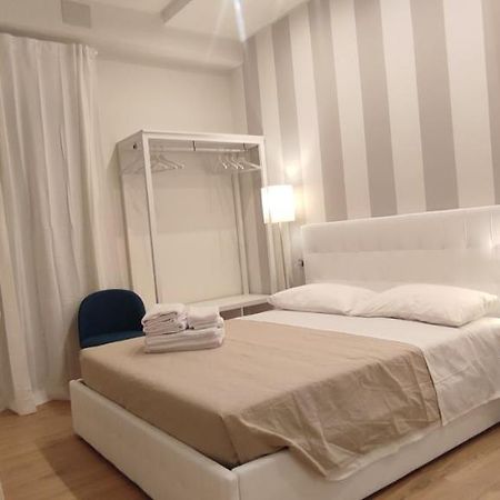 Portonaccio Suite - Stazione Tiburtina - Universita - Metro B Roma Ngoại thất bức ảnh
